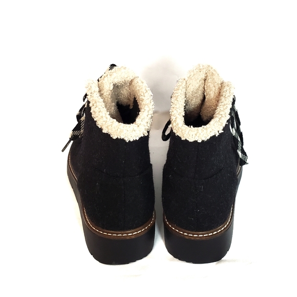 Dr. Scholls faux fur lace up boots - Picture 3 of 9